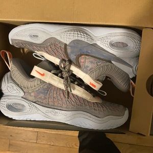 Nike cosmic unity-brand new